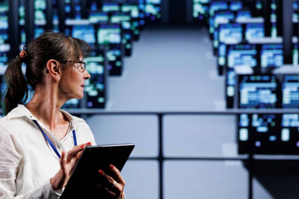 Expert writes server racks recovery plan